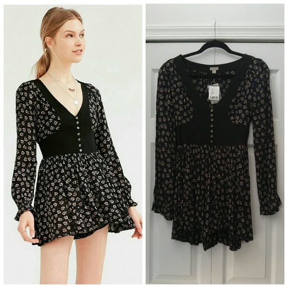 Ecote Pia Button-Waist Romper - Picture 1 of 11